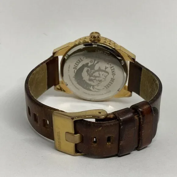 Diesel Nuki DZ-5477 Women's Brown Leather Analog Dial Quartz Wrist Watch VK603